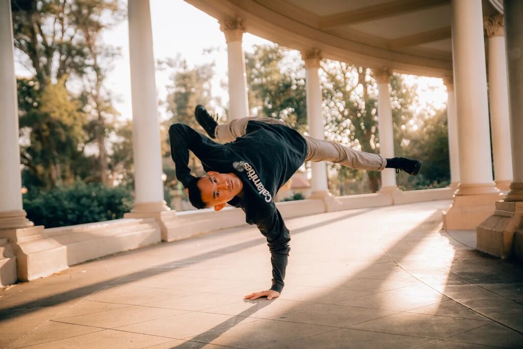 krysada_binly's tweet photo. Haven't had much time to train consistently this year. However, all the times I've danced this year have been great. Many dope moments. In that regard, the love remains ❤️🔥
Photo by @jermgonzalo
#bboy #bboys #bboylancer #thecalamities #killafornia … https://t.co/seaXvUGJfr https://t.co/SJl3wVDikN