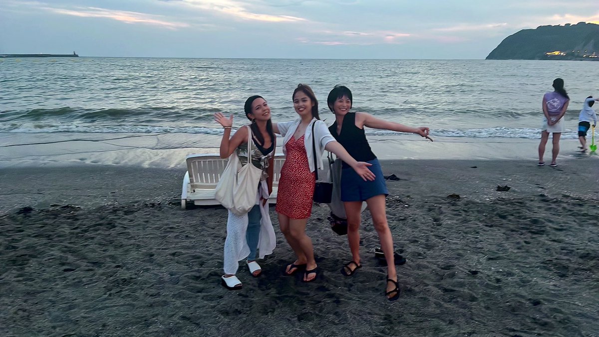 burakaori's tweet photo. 先日はななねぇ＆ゆりちゃんと🏝
またまた乳飲み子に癒され→海で光合成→鎌倉ビールで潤し→沖縄料理とサワーで深く語らうって楽しすぎるコースでした。定例化です。日本にいると大好きな夏よ終わらないでーー！ってなる。

この日も撮影三昧なAte軍団と遭遇。
引き寄せます、フィリピン😌🇵🇭🫶🏼 https://t.co/C92NG8FQSC