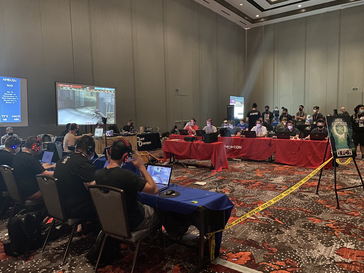 A little Team Fortress 2 <a href="/defcon/">DEF CON</a> this past weekend!