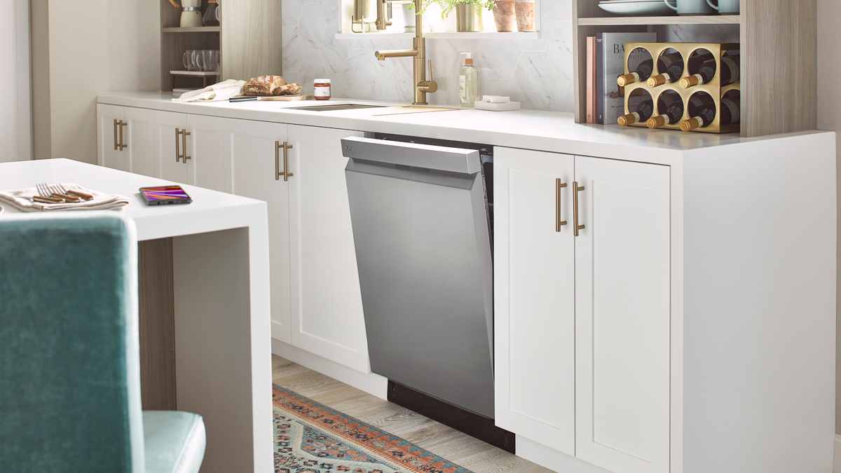 PCRichardandSon's tweet photo. #TFW the counters are clear, the sink is clean, and the sun is shining π #CleanandCozy #LGDishwasher
https://t.co/2z7M7kNtq8 https://t.co/elICjPlADm