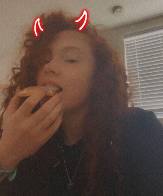 Pls excuse the filter, but Ur a Pop-Tart https://t.co/9QmftmnZ4w<a href="/tag/winterstorm"class="tags"><span>#winterstorm</span></a>