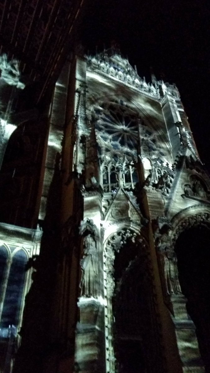 dhnilo's tweet photo. @qbi Schwarz weisse Kirche. Und Grüße nach Metz. 😊 https://t.co/B0Tk0DPhos