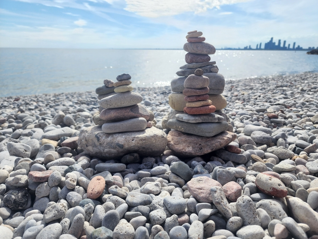 PhotoDorks's tweet image. TeachBeach - Toronto's only Pebble stone beach via @PhotoDorks photodorks.com/2022/08/teachb…
