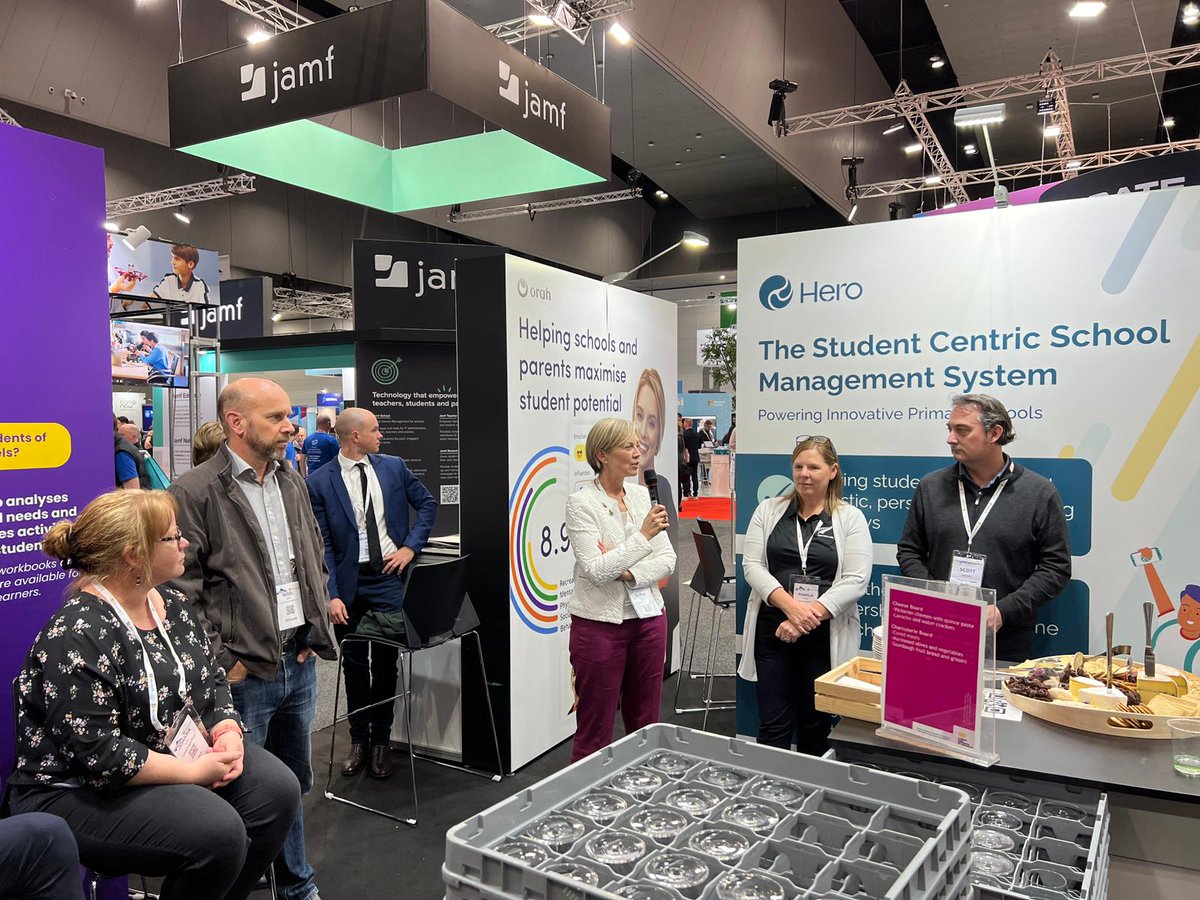 EdTech_NZ's tweet photo. Led by Alana Pellow, a special @educationnz delegation was in Melbourne, last week to attend the EduTech Australia gathering. Great to also meet up with the @NZTEnews team.
@banqer_app @EdPotential and @StepsWeb
#edtech #edtechnz #weseetomorrowfirst #enz #nzte #edutech https://t.co/fYOwOAZFwk