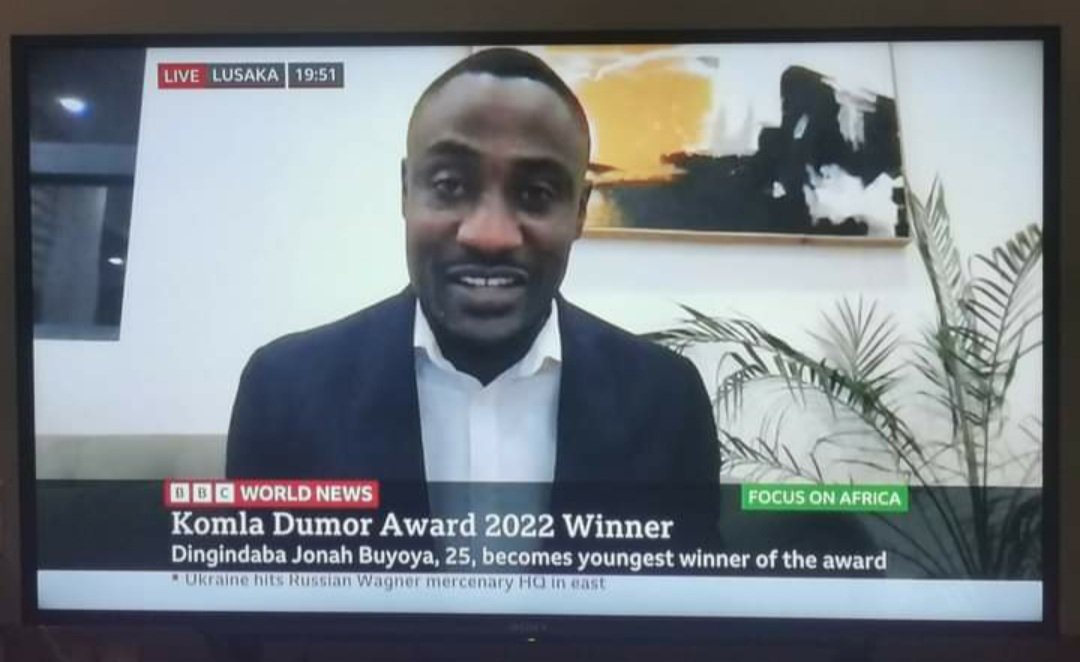 SimonPowanga's tweet photo. Congratulations to @BuyoyaJonah another finest export from The Republic of Zambia. https://t.co/IvZGmXtyoP