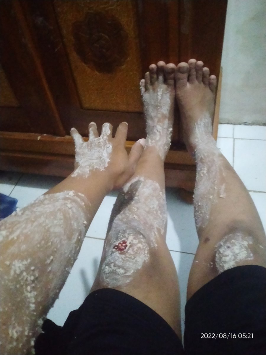 ayie_sidul's tweet photo. Info luluran....
😅😅 https://t.co/g1NedZxLnL