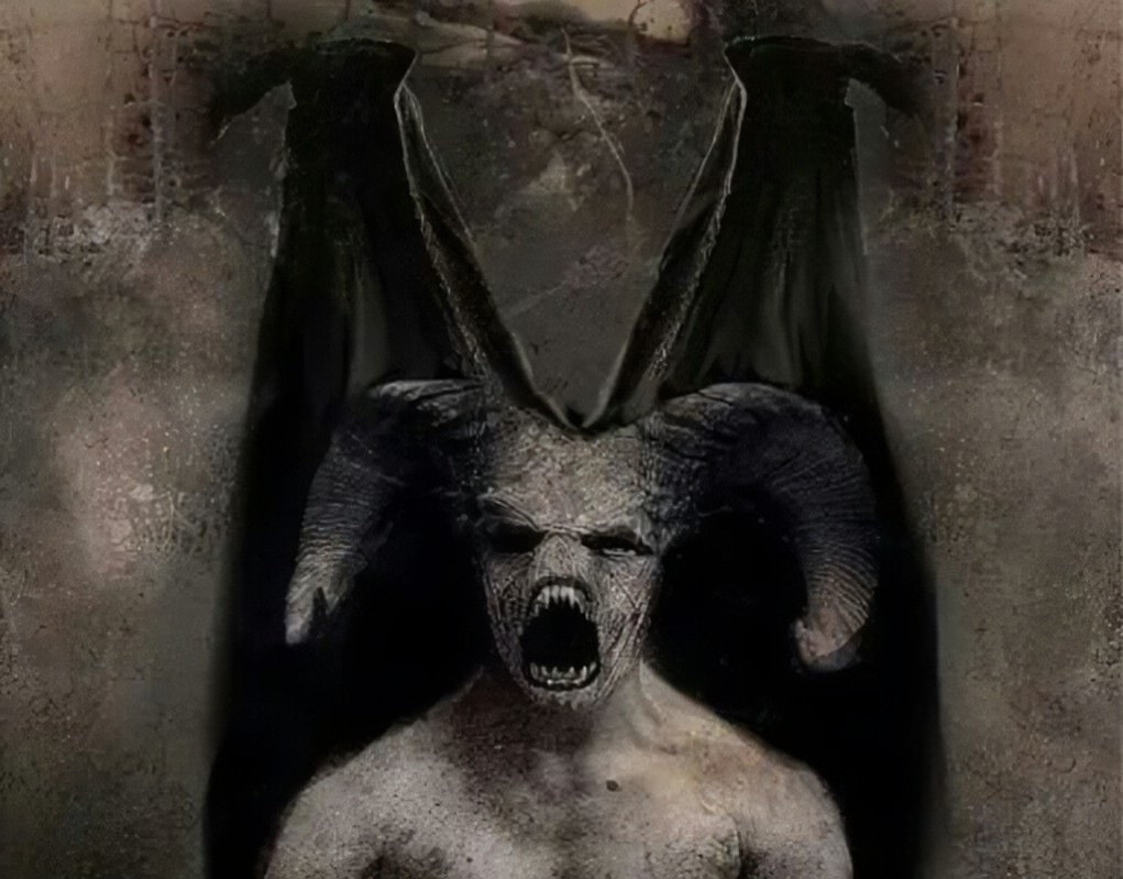 He produced a sound similar to that of the diseased lungs of a tuberculosis patient, similar to the noise that always preceded the attacks of the evil angel that inhabits us and that, from time to time, rises from our essence to destroy us. #horror #terror #Literature #demon