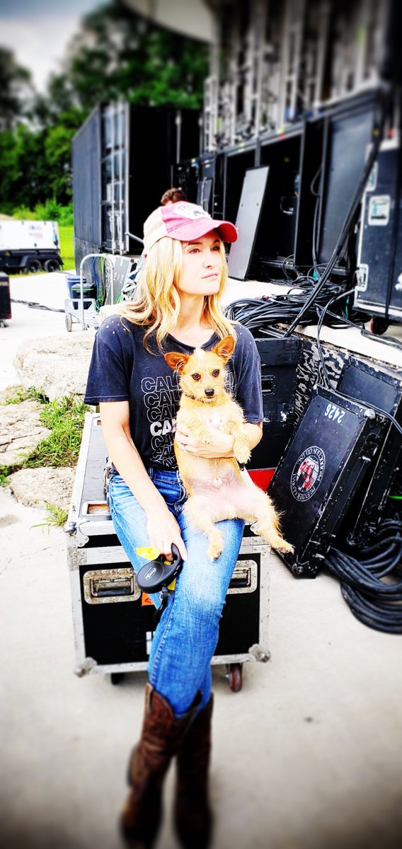 Victoria Pratt tweet media