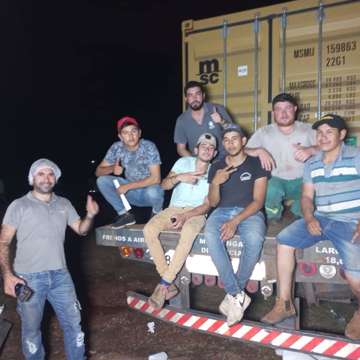 ayalagimenez's tweet photo. Cooperativa AgroNorte Ltda, trabajando para exportar Chía orgánico para el mercado Alemán el primer contenedor listo.Felicitaciones al Consejo Directivo y Funcionarios de la Cooperativa AgroNorte Ltda https://t.co/8wBatzo54X