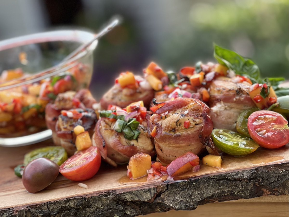 scooterjolly's tweet image. Great way to kick off Vacation  😎 with Bacon-wrapped turkey medallions and grilled peach salsa #foodie #WeekendChef