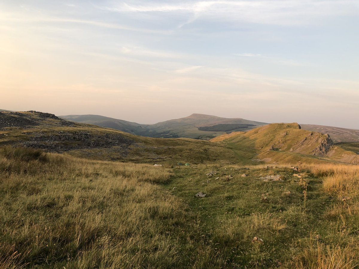 SophieGooner's tweet photo. From Saturday-a climb up a steep mountain (hill) in the blazing heat isnโt my idea of fun and resilience was tested all round but a gorgeous sunset, meteor shower and watching the young people learn to herd sheep makes it worth it #comeby #justkeepclimbing https://t.co/taoh4rHS4N