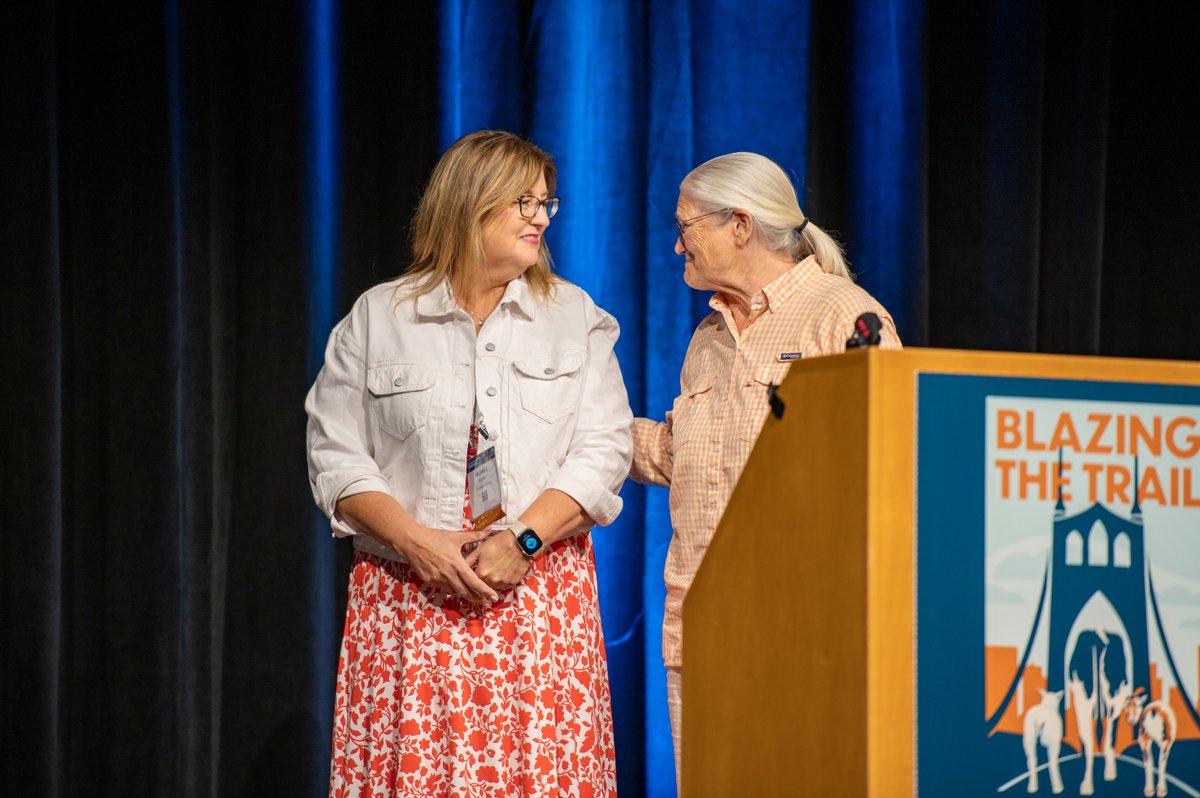 CheeseSociety's tweet photo. We are honored to have awarded Michele Haram the Above & Beyond Award at the 2022 ACS Annual Conference!
#aboveandbeyond #aboveandbeyondaward #cheesecamp #blazingthetrailforcheese https://t.co/oQVrHMI6dp