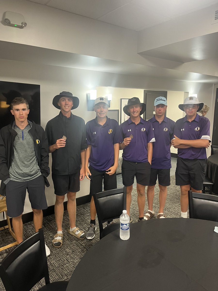 The Indianola Golf Team shot a team score of 313 and placed 3rd at the Jaguar Jesse Peck Invitational at Briarwood. Preston Bily placed 5th (75). Jackson Overton placed 3rd (74).
Jackson Buchanan- 82
Willie Nelson- 82