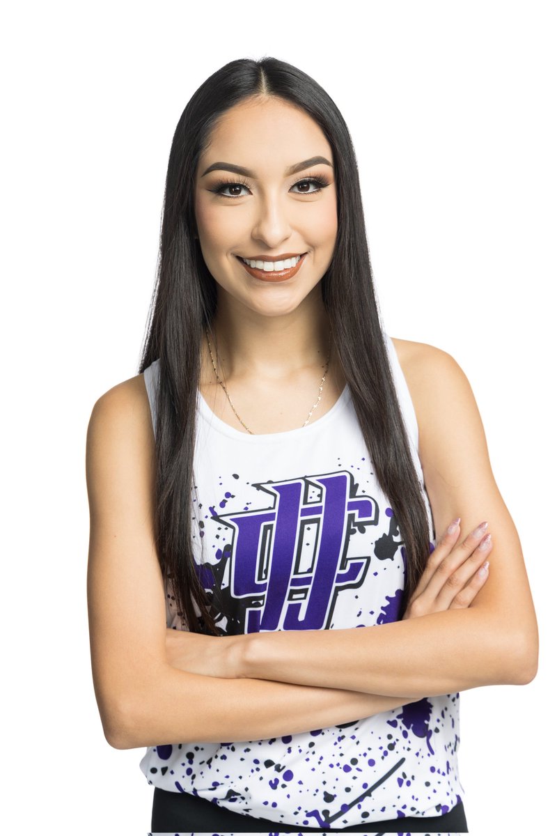 JJCCrossCountry's tweet photo. Today our featured athlete is Ivet Rosiles. Ivet is an NJCAA DIII All-American and is a graduate of Joliet Central HS. Ivet has come so far, not only as a runner, but in all aspects of life since being at JJC. She will be a vital part of our success this fall. https://t.co/RFTI6vF0Vg