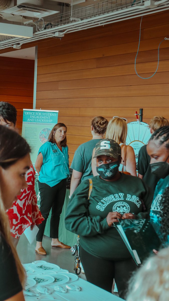 sruoie's tweet image. It was a WONDERFUL welcome dinner with all the JumpStart mentees tonight! We’re excited for the fun week ahead! #sru26 #gorock