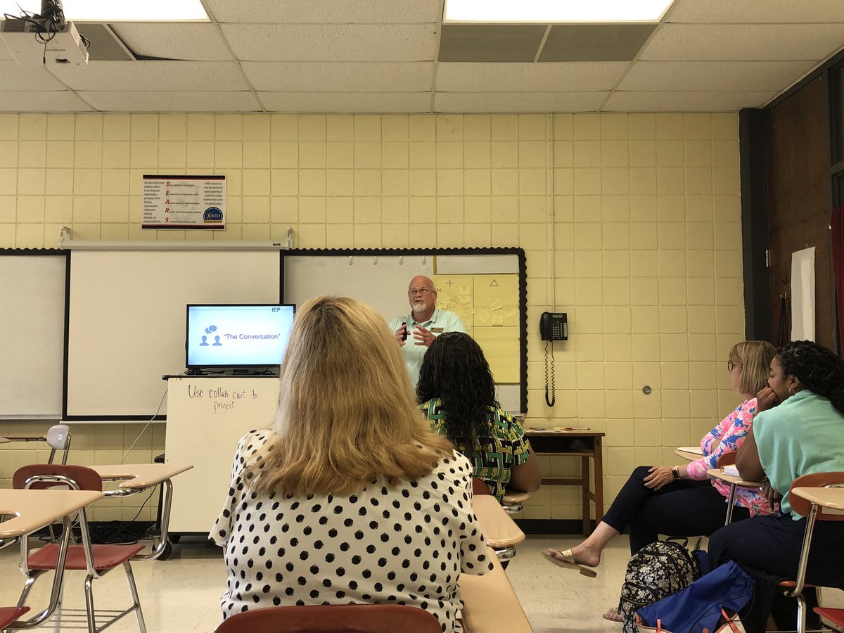 Kim_Scott_15's tweet photo. Shout out to @1Eleanorpatrick &amp; the  @CravenCoSchools EC Department for organizing an amazing day of learning at the EC Admin Summit! @DrPatrickGreene, NC POY, kicked off the day! #NCTOYPOY We had an exciting day with speakers from across the state. #CCSUnited #StartARevival https://t.co/UwRsIE3DEl