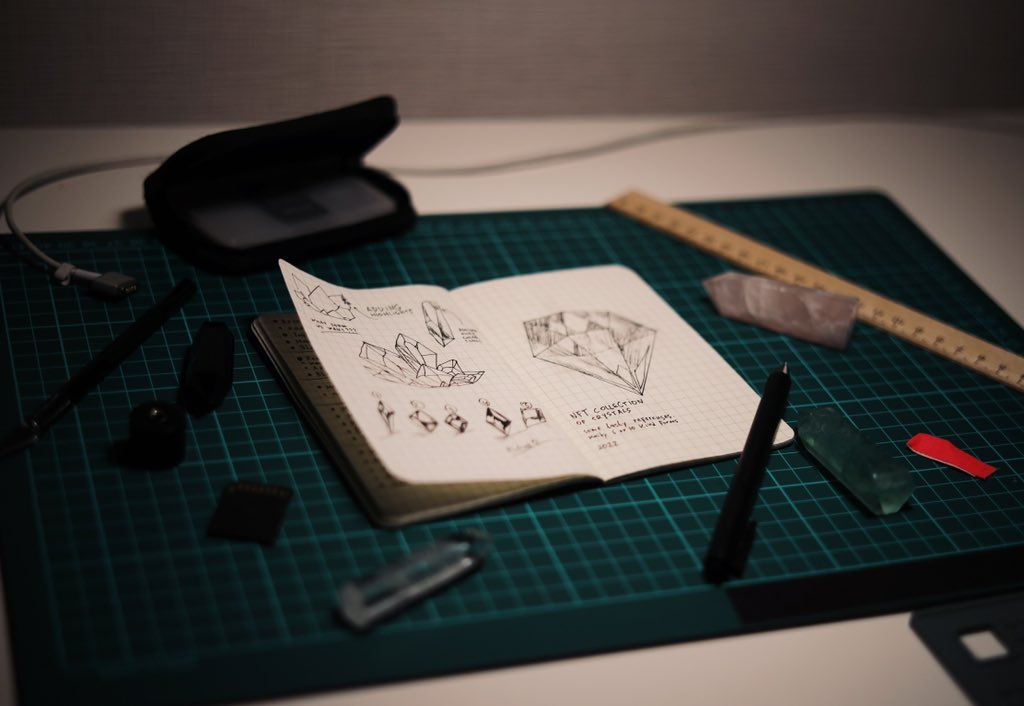 M7Buster's tweet photo. All big projects start with small actions. I start on paper, even though I don't know how to draw beautifully. I just thought it would be cool to save it for history. #NFTCommunity #3dart #nftcollection #startnow https://t.co/QgAFB7DMz0