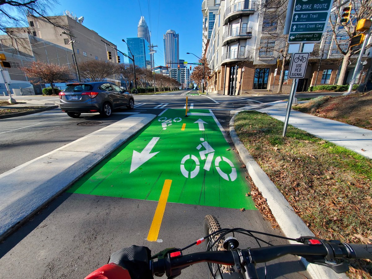 tobyhardtospell's tweet image. Wild you can get 

-a whole emissions-free transportation system 
-that makes your city healthier and more pleasant/less noisy
-for the cost of putting in a concrete slab to prevent its users from being hit by cars

And most cities still refuse to do it