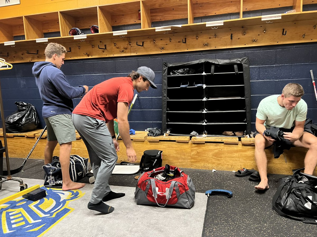 MCLancersHockey's tweet photo. Great skate for the boys today. @J_Wit91 @MFilipe4 @aaNiZ_22 great drills from MC Legends. Matt Filipe, Ara Nazarian, Jake Witkowski. Back on the bench they dominated on. @coachkuch9 @GoNUmhockey @TerrierHockey @MCathletics1 @NHLBruins https://t.co/f0jsykejiQ