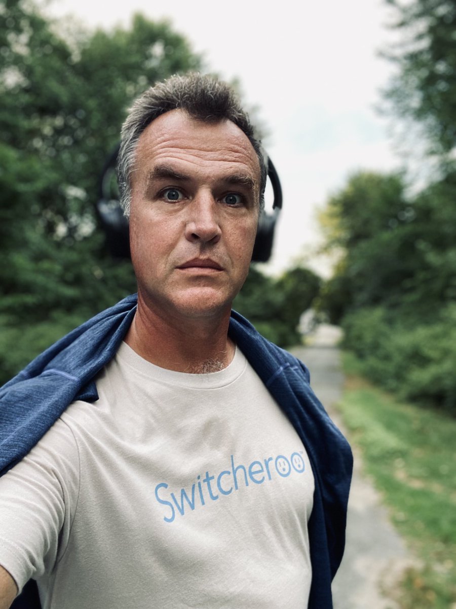 6 miles down 
14 to go
Looking good in my <a href="/Switcheroo/">Switcheroo</a> shirt!
<a href="/neilson/">Mike</a>