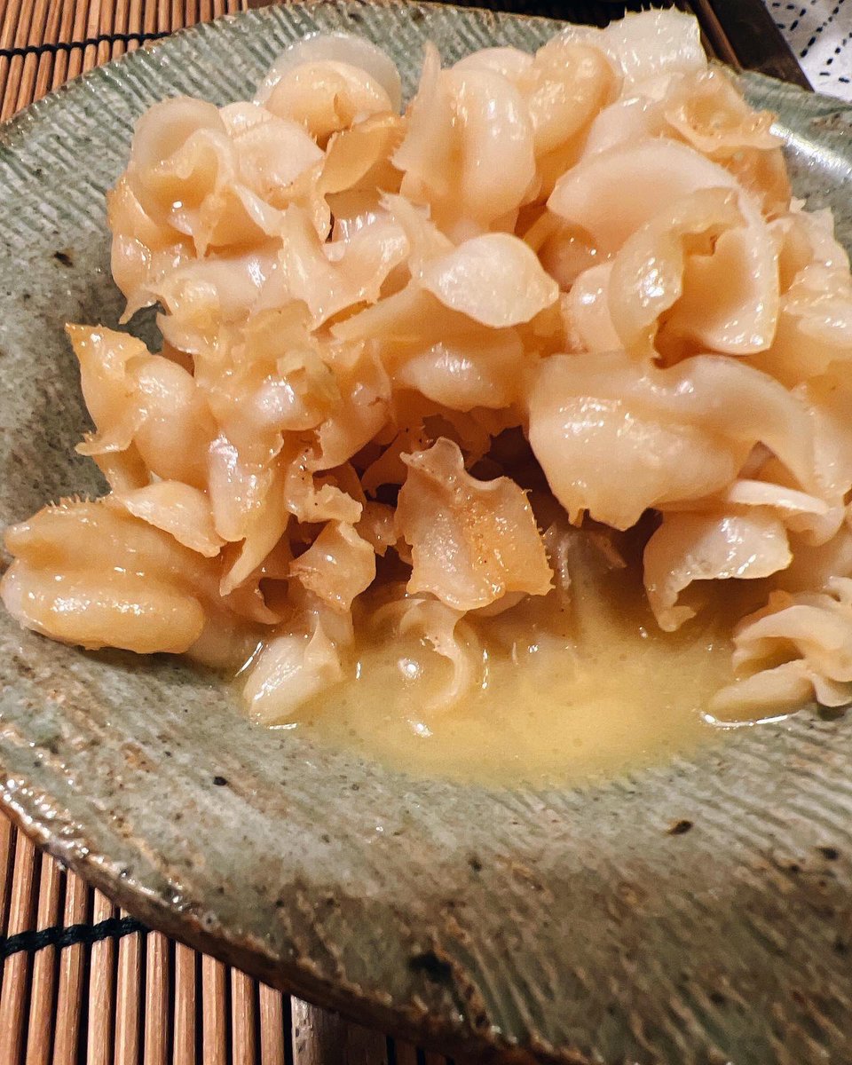 oddoobowl's tweet photo. ���はようございます😊
昨日の夜ご飯😋
杜の市場って初めて知って💦
うまうまでした💯
#杜の市場
#夜ご飯 
#ウニ
#すじこ巻き
#ホタテのバター醤油
 #ホタテのポン酢 https://t.co/4y8hXMXkMZ