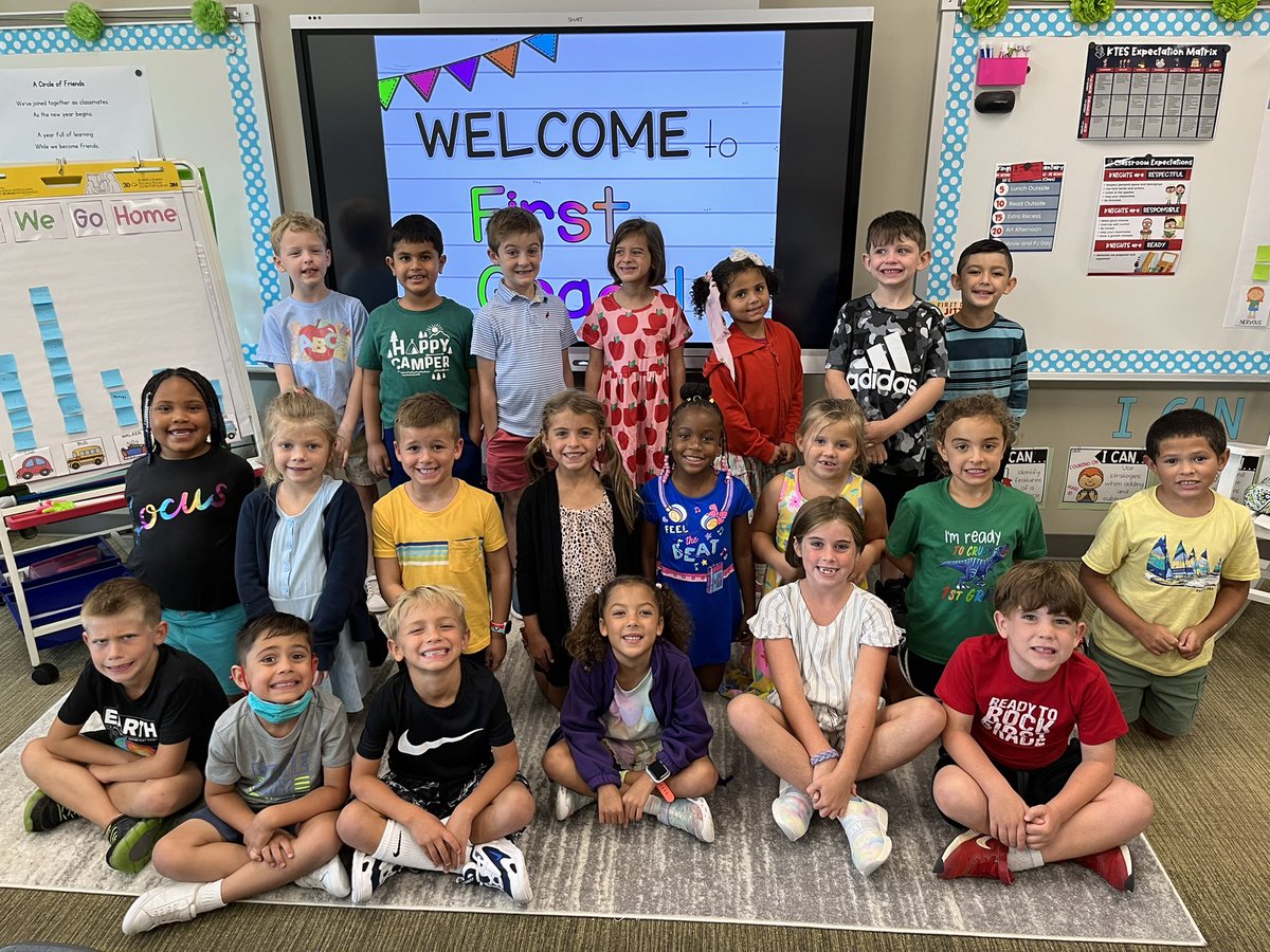 HBostardi's tweet photo. It was a great first day in first grade! @KingsTownElem #firstdayofschool https://t.co/biq64vlQaD