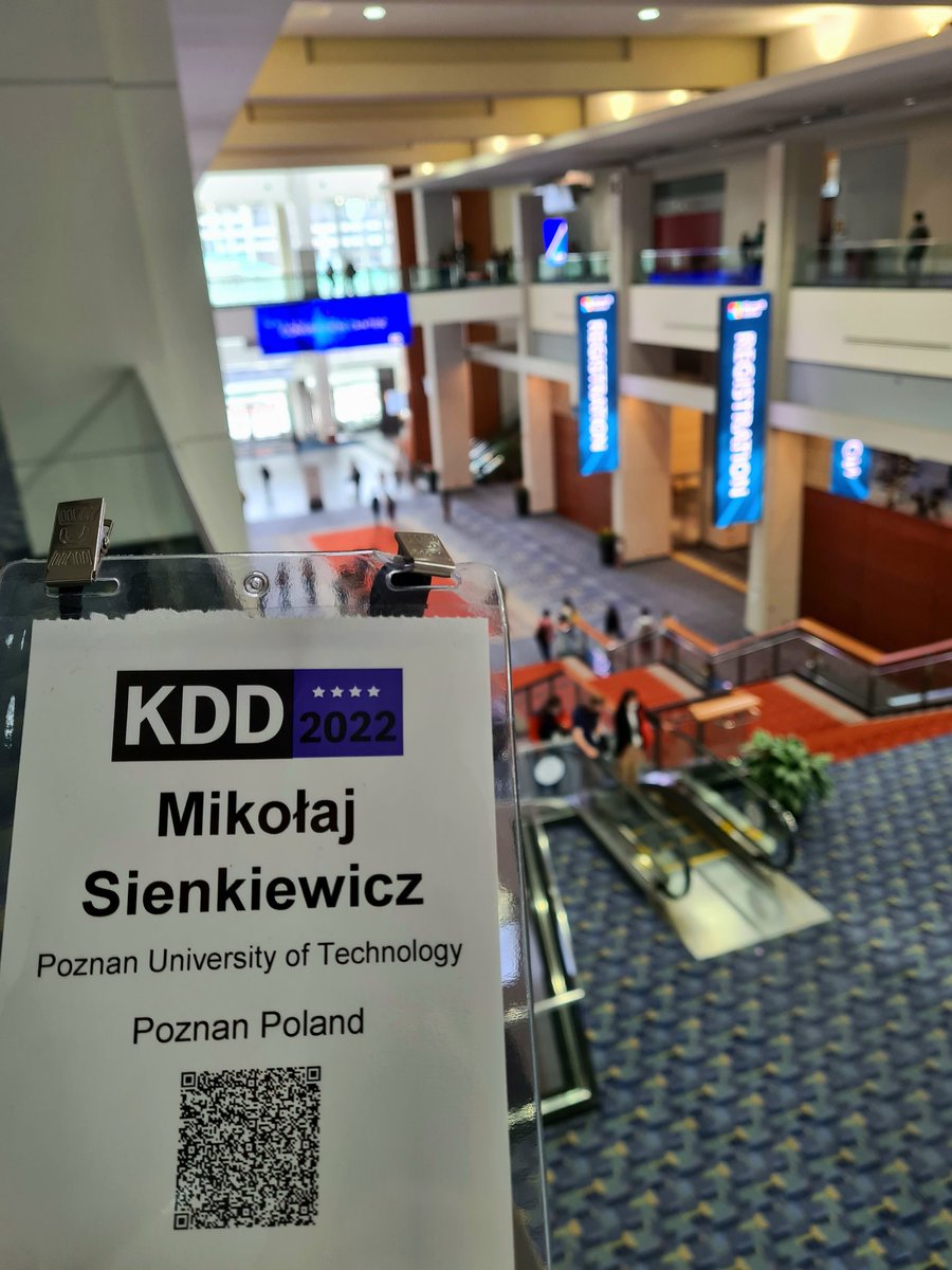 MikSienkiewicz's tweet photo. I'm at the Knowledge Discovery and Data Mining conference in #WashingtonDC If ANYBODY wants a lunch/coffee buddy to network and have a casual chat, pleeeease Ping me up ✋️! #KDD_NEWS #KDD https://t.co/NnRwg4SUbi
