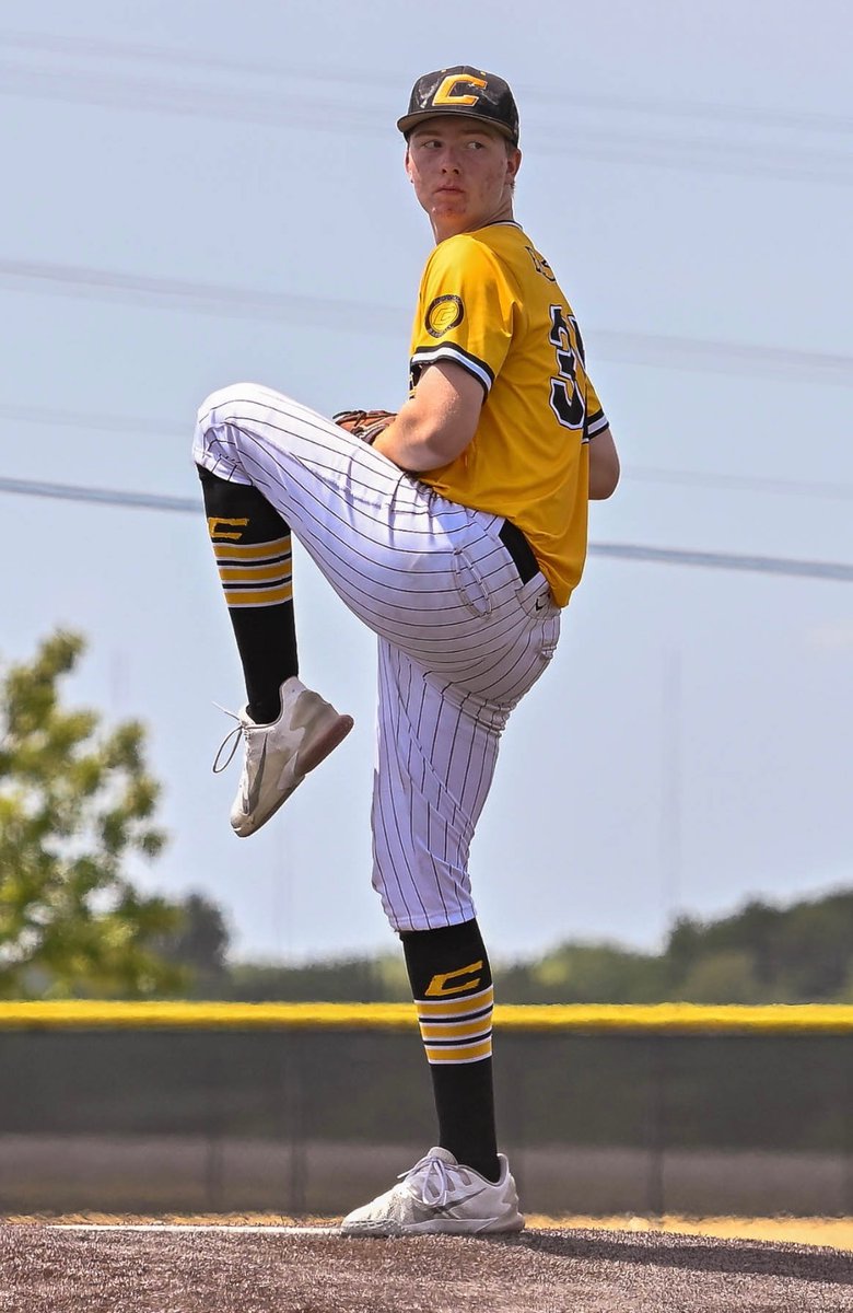 End of a summer of ball with a great coach and teammates. 
Innings Pitched - 20
ERA - 1.05
WHIP - 1.05
FB: 84-87
SL: 71-74
CB: 68-73
CH: 75-79

<a href="/TheCanesSW/">Canes Southwest</a> <a href="/BbCounty/">CCBA at The Farm™</a> @PBR_Texas <a href="/FiveTool/">Five Tool Baseball</a> <a href="/PerfectGameUSA/">Perfect Game USA</a> <a href="/jcpbaseball/">Jesuit Baseball</a> <a href="/CoachSeanGavin/">Coach Gavin</a>