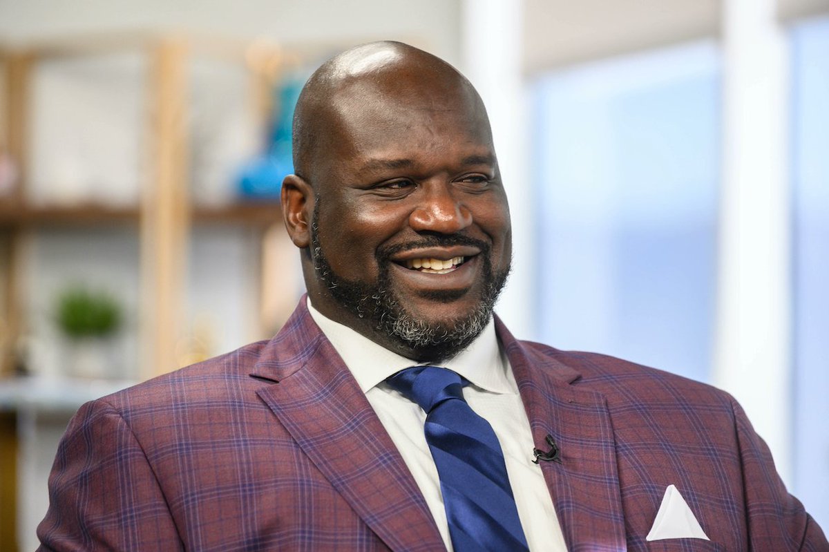 Shaq is an incredible businessman. He reportedly still makes $50 million annually through endorsements and even invested in Google's Series A at a $100 million valuation (now worth $1.5 trillion). But one business deal stands far above the rest. Here's the awesome story 👇