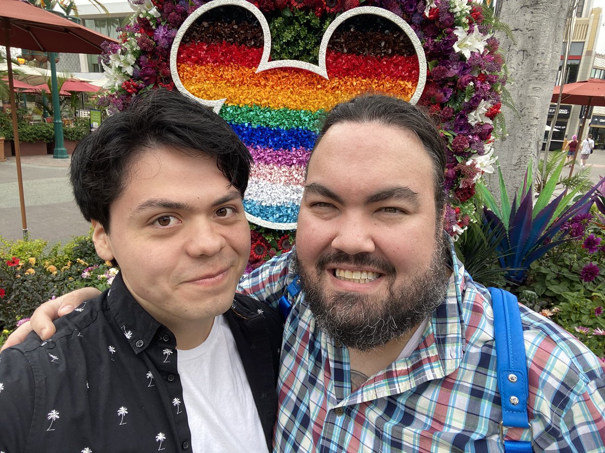 DerekDHerbert's tweet photo. Happy Five Year Anniversary to my fiancé @LordBakington! Here’s to many more! ❤️ https://t.co/nDbYUeSFpS