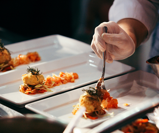 theCBMgroup's tweet photo. Our team of expert chefs is dedicated to creating high-quality dishes that you and your guests won’t forget. Get started on planning your next event with us today! #CateringByMarios https://t.co/uWwBdznC9Z https://t.co/jqOZsJr4r2