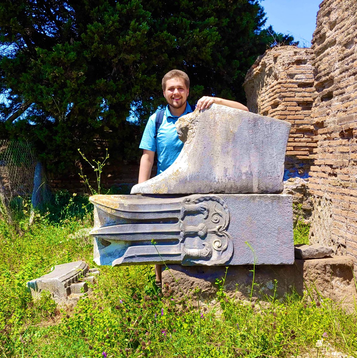 SDeCasien's tweet image. Going through my summer photos. This naval ram depiction goes in my top five!