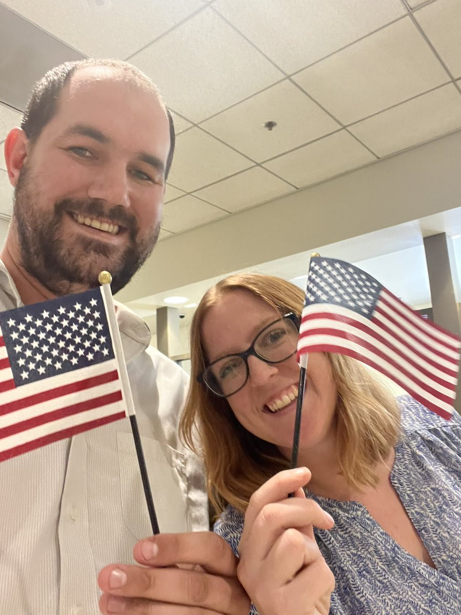 Citizens!!!

“America was not built on fear. America was built on courage, on imagination and an unbeatable determination to do the job at hand.” - Truman