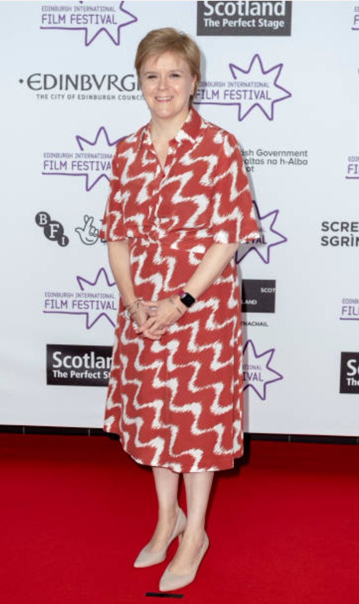 ajarfartsin's tweet photo. Nice to see the #ScotGovFM embracing the period product fashion look. https://t.co/jGWS4pLCzF