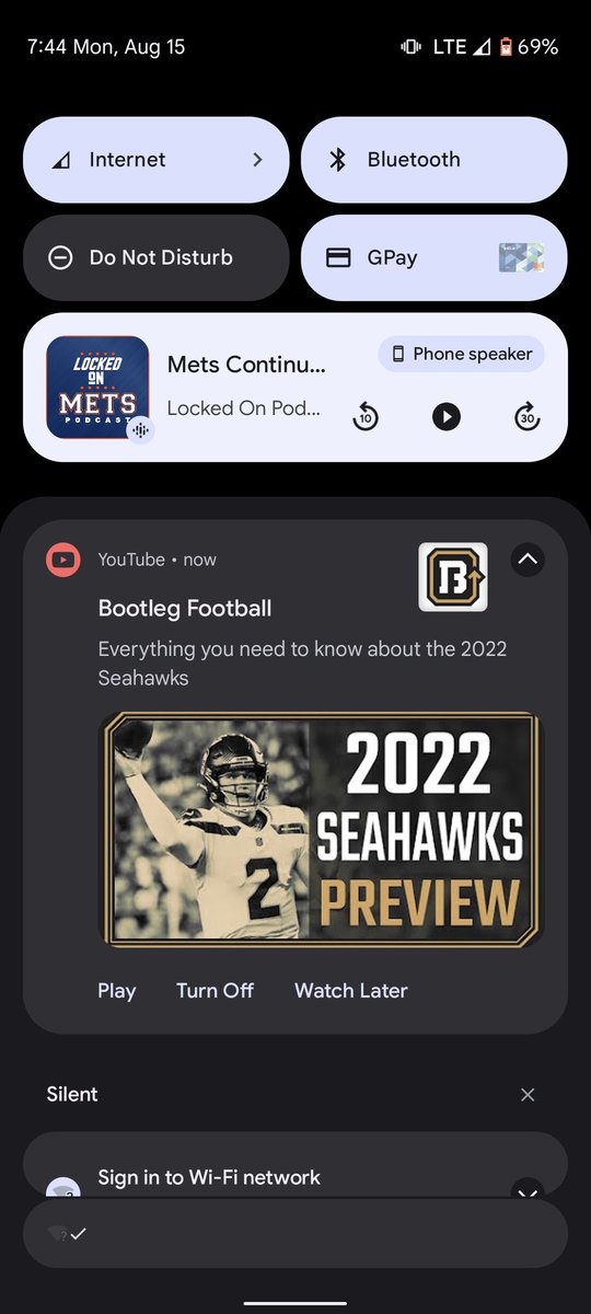 clintonbon's tweet photo. When it finally arrives!!! #BootlegFootball is tops. Excited to hear Brett n @thedraftsmanFB's takes.
#GoHawks https://t.co/VEeQJDWkvp
