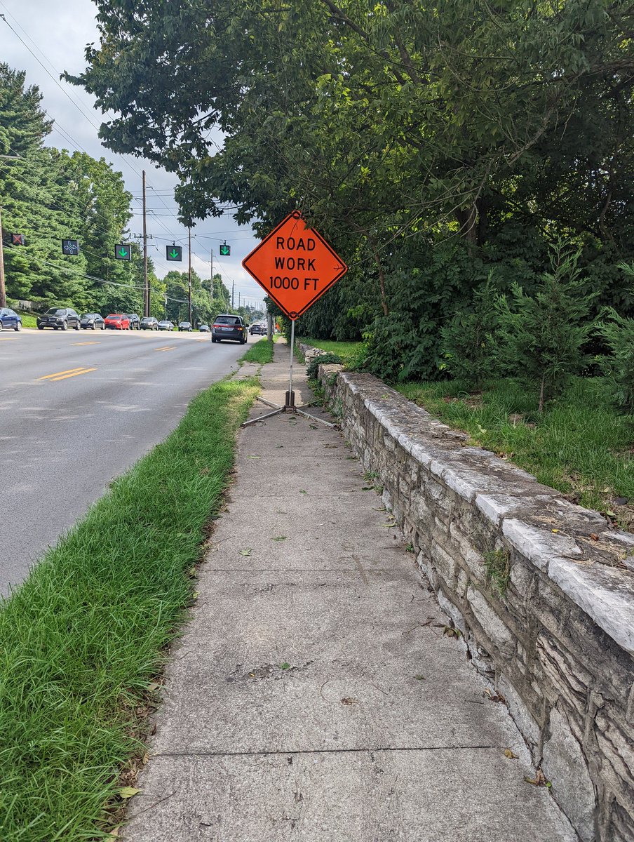 DavidHensonUKY's tweet photo. @LexingtonKyGov @livegreenlex @LexAreaMPO Still here, you can almost see the path worn by sidewalk users having to avoid the sign. https://t.co/YUjaqNgopC