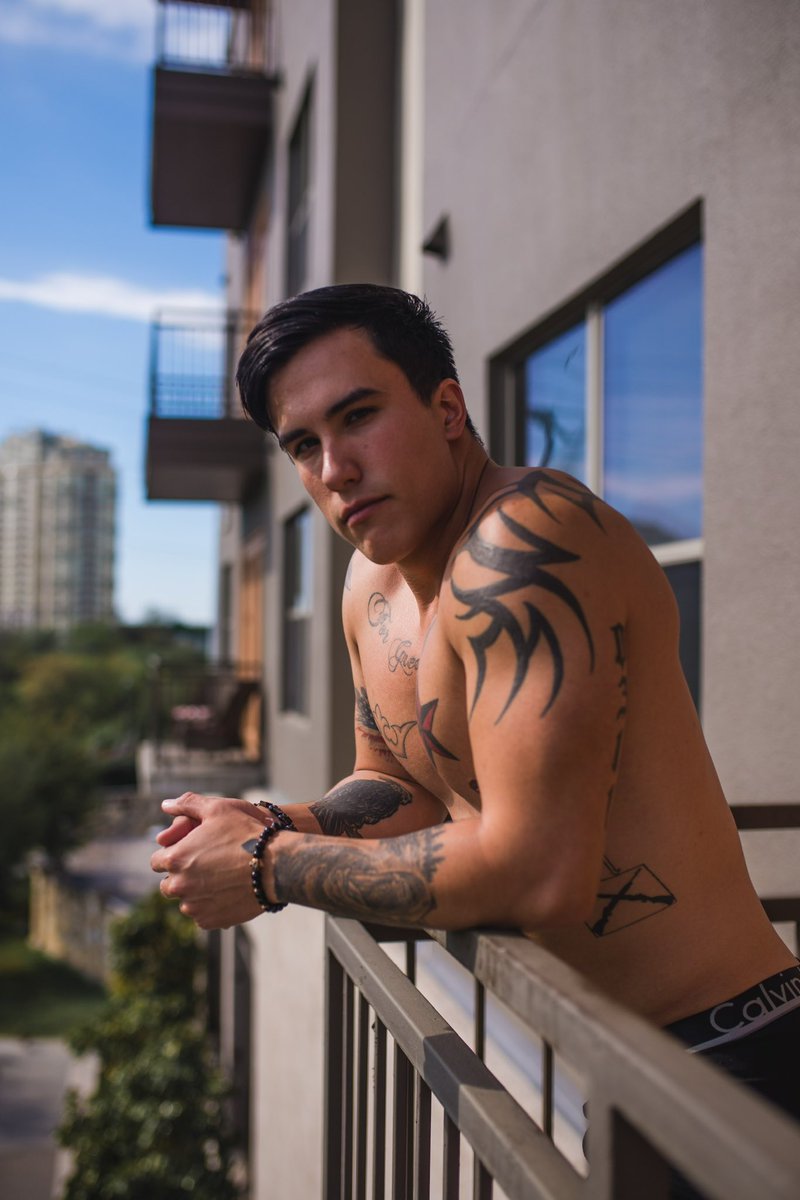 Forget the facade faggot.  We both know you’ll do whatever I say.      #findom #cashmaster #sub #paypig #loser #slave
