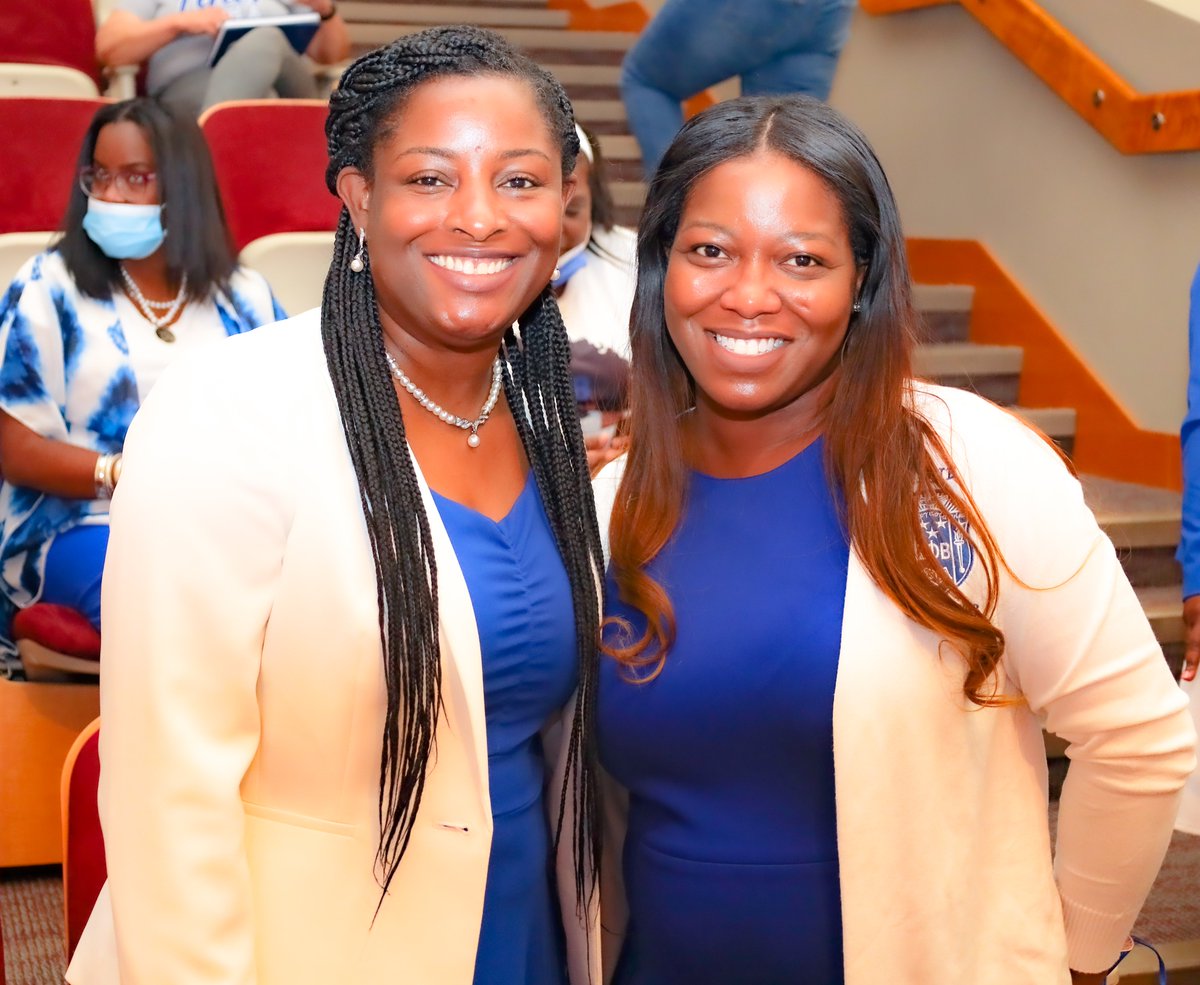 AMZChapter's tweet photo. Thank you all for coming out to learn more about this AMaZing chapter, our AMaZing officers, and the AMaZing programs &amp; projects of Alpha Mu Zeta Chapter!
#zetaphibeta #AMZ #sisterhood #finerwomanhood #arzetas #scrzetas https://t.co/YVVgpNGfaG