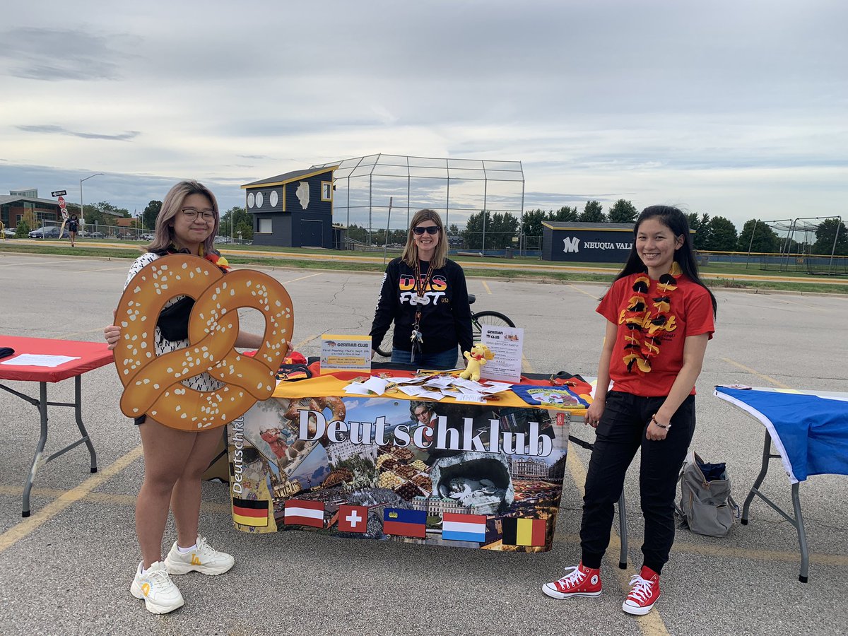 German Club at FroshFest ‘22 welcoming the <a href="/NeuquaValley/">Neuqua Valley High School</a> Class of 2026! <a href="/NVWorldLanguage/">NV WL/EL Department</a>