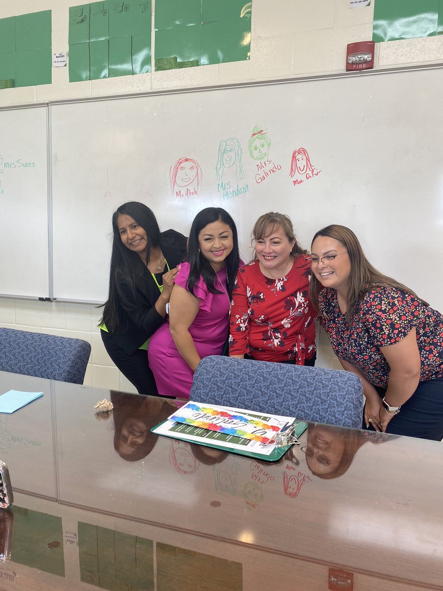 CounselorNat14's tweet photo. We welcomed our teachers and staff today and had them participate in a  Scavenger Hunt on our first PD Day! They have done such an A+mazing job and we made sure we celebrated! So excited for the new school year, Guerra Elementary is doing great things! @PSJAGuerraElem https://t.co/sUezGDLQ0y