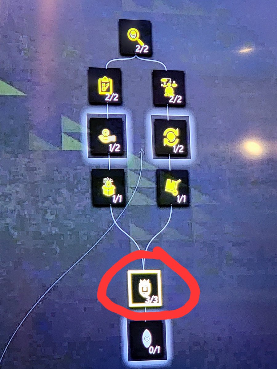 ReynoldsIam's tweet photo. @EAMaddenNFL @EA @EAMadden22 @NFL @EASPORTS this is the 2nd season in a franchise mode, game froze, restarted and now it's just a corrupt file, please do better you've stole enough money. I'm done if #Madden23 is trash too https://t.co/ggW3BBbF1x