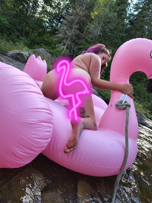 such a beautiful naked day at the river! join me on my site to talk with me the uncensored photos are<a href="/tag/nouvellephotodeprofil"class="tags"><span>#nouvellephotodeprofil</span></a>