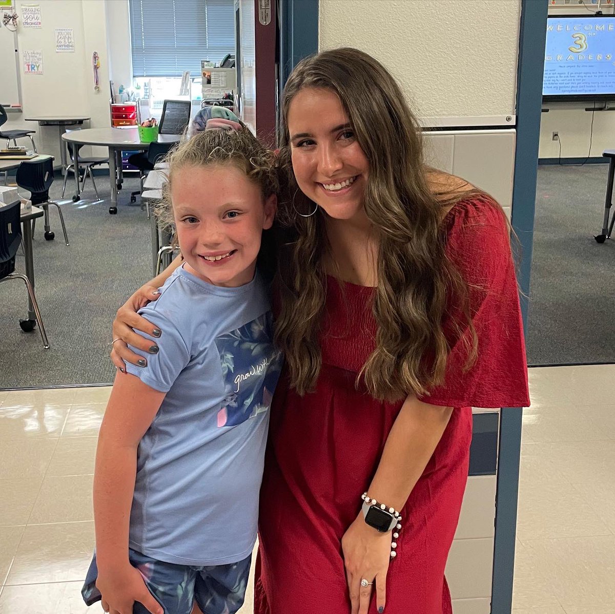 Laura Jean Couch tweet media