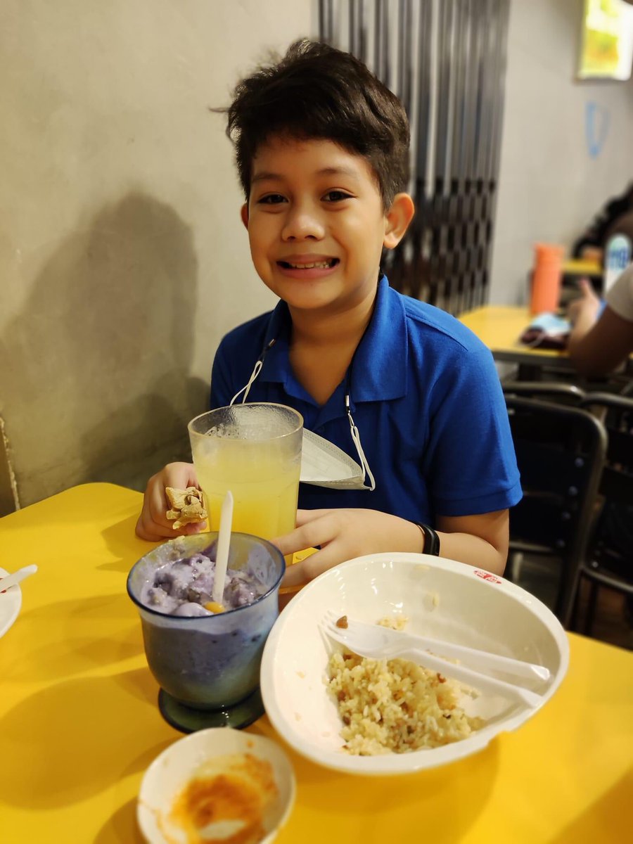arvindasal's tweet photo. Start na class kaya dine in muna kami sa @chowking_ph because this is a perfect reward for us. Sobrang delicious po ng mga food. 

#ChowkingDineWin https://t.co/lQvKprCqPc