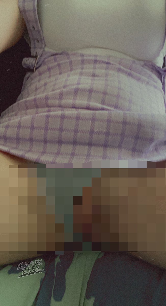 SirenSeafoam's tweet photo. Wanna take a peek? 🙈 then head on over to my paid! https://t.co/XkpNWygerI