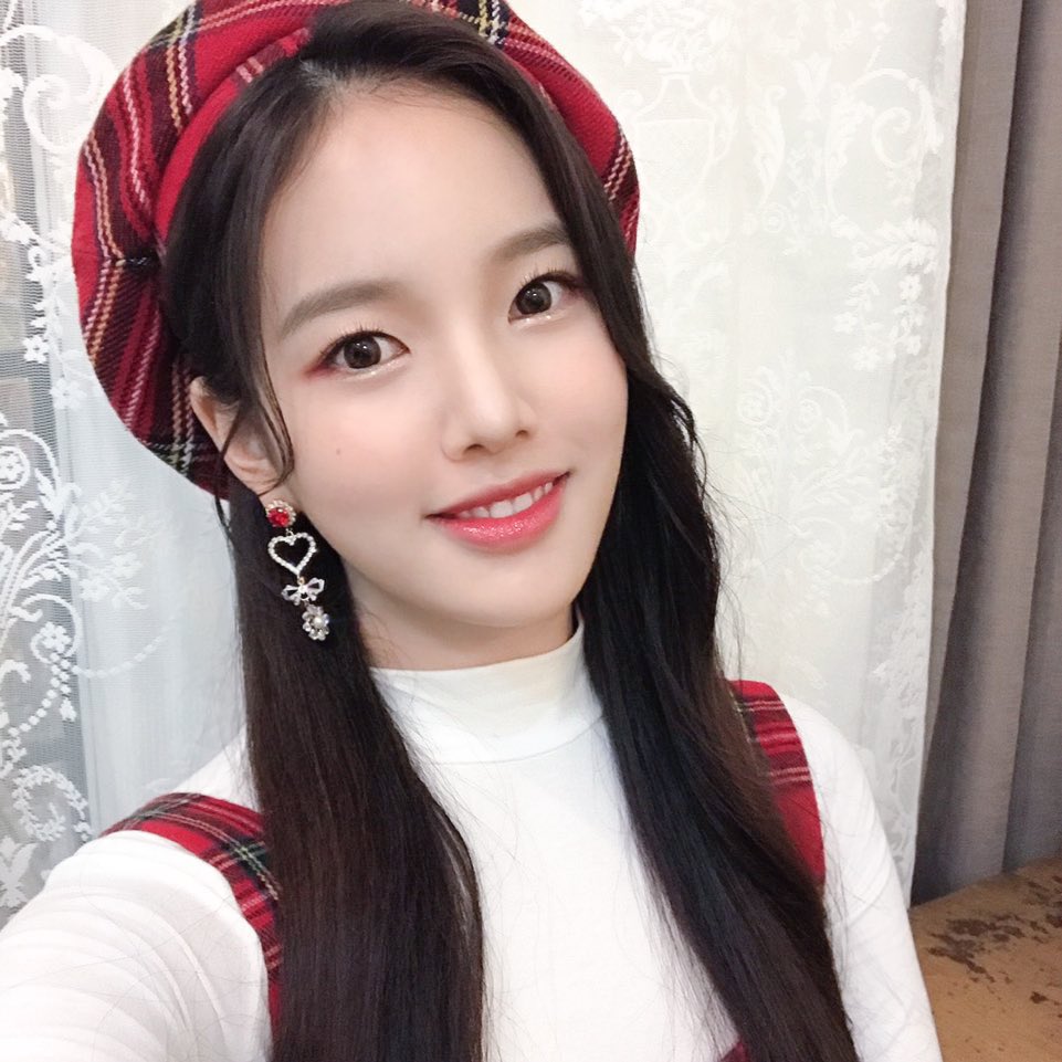 Iaisfernanda's tweet photo. 🍎 https://t.co/1MjHMaEVkJ