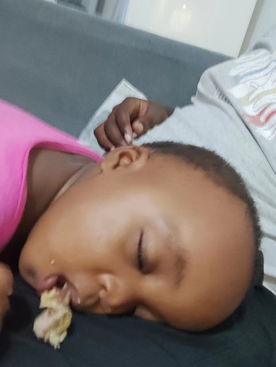 #ParentTwitter enjoyment to the bone, literally. Mwenewazvo doesn't play with her food at all.