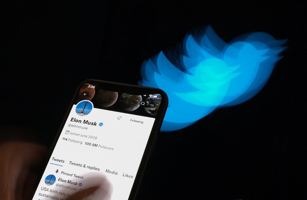 Hedge fund firm Elliott Management sold its Twitter $TWTR stake for $387 million in Q2 2022. 

#BLUX #Metaverse #NFTs #NFTCommunity #CryptocurrencyNews