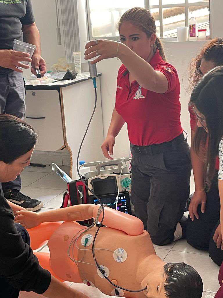 toxgloo's tweet photo. Curso-Taller BOTIQUÍN TOXICOLOGICO PREHOSPITALARIO. Que intervenciones son críticas y fundamentales por parte del prehospital ante una emergencia 🚨 toxicológica 🦂🐍🕷🍄🍸🚬💊 #CENTOXMorelia #CODIGOToxico https://t.co/YhiFzmROHS