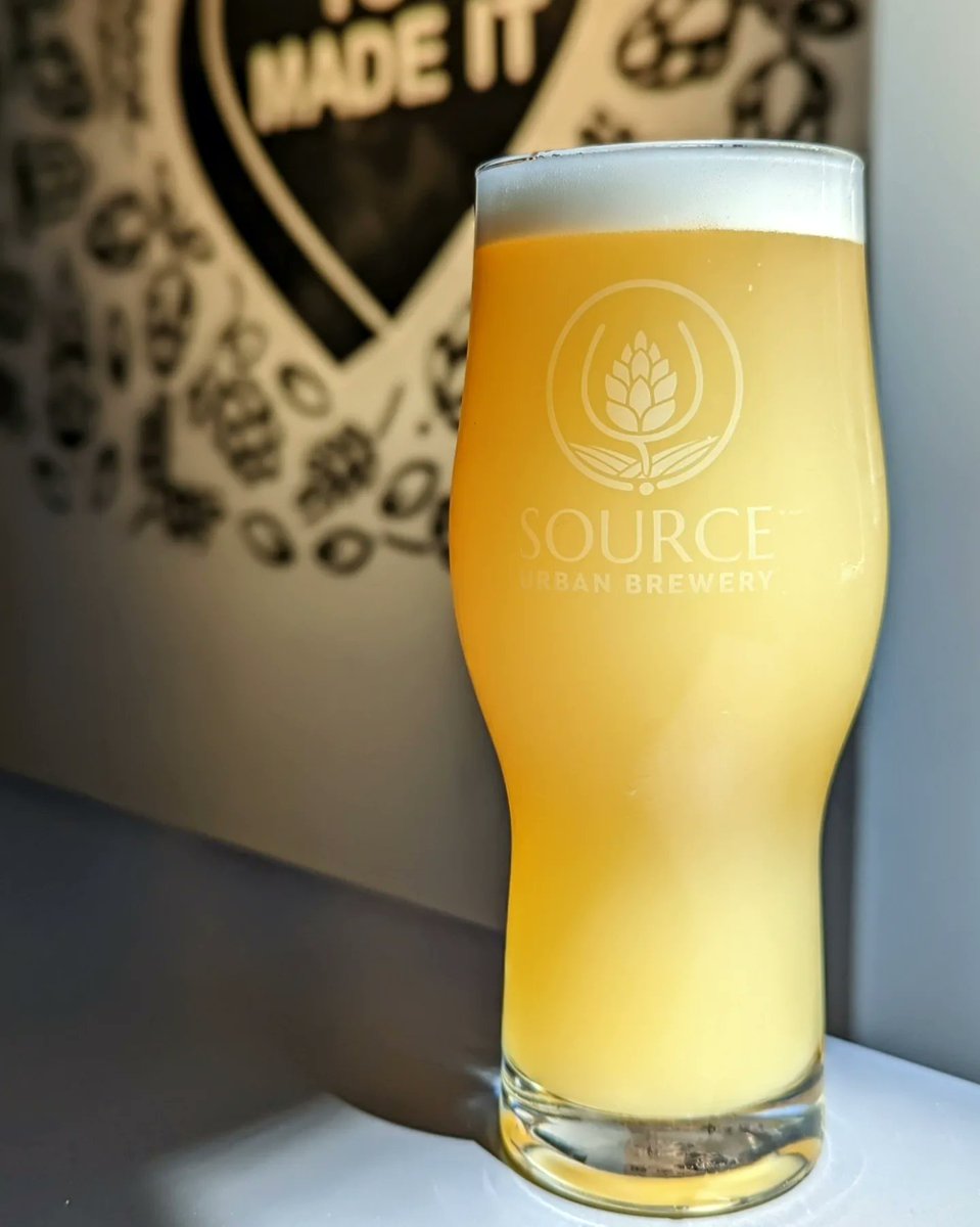 beer_tapped's tweet photo. BEER. 🍺
THE SOURCE OF ALL OUR HOPPINESS! 

#BeerTapped🍺: Source of Hoppiness
Beer Type: #neipa #hazyipa
Brewery: @SourceBrewery #sourcebrewing
Brew Birth: Colts Neck, NJ
Serving Style: Draft poured into a spigeleau glass
Profile: 6.5% ABV - IBUs

👀🔗👇:
https://t.co/JmnhzEmVrb https://t.co/mS5bJKkKb7